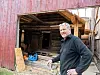 Lærte å mura gamaldags røykomn – i gamal røykstove