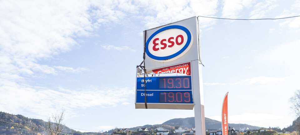 Øydelagt skilt og problem med vaskehall